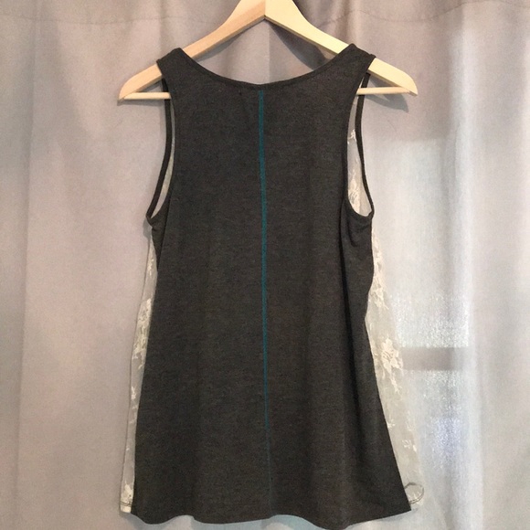 Lace Tank Large - Picture 3 of 4